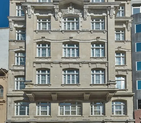 Alpek Hotel