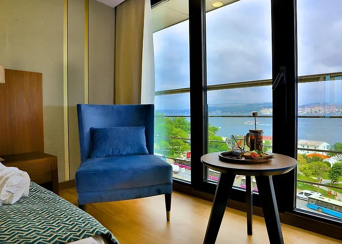 Zimmer Bosphorus Hotel
