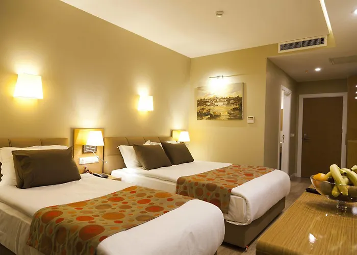 Grand Plaza Hotel