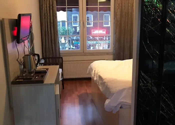 Emirid Hotel