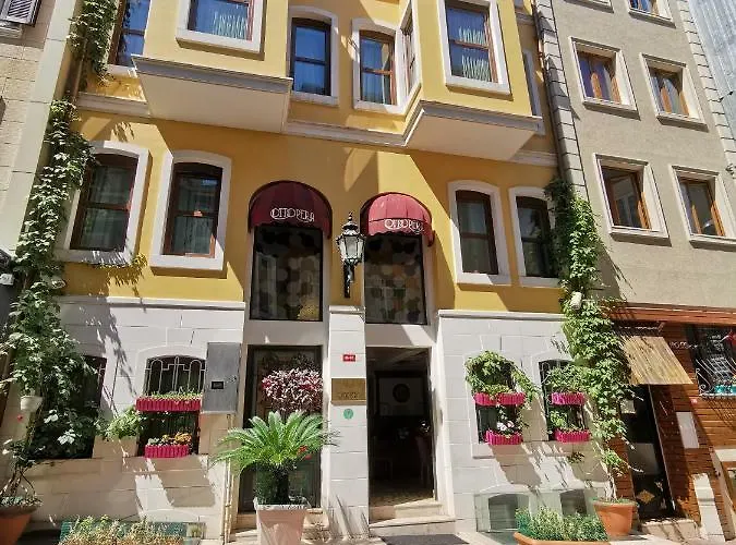 Ottopera Hotel (Adults Only)