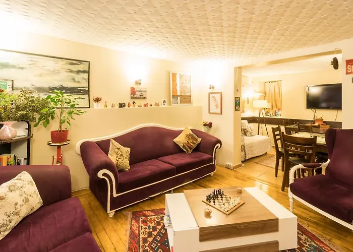 Levanten Hostel