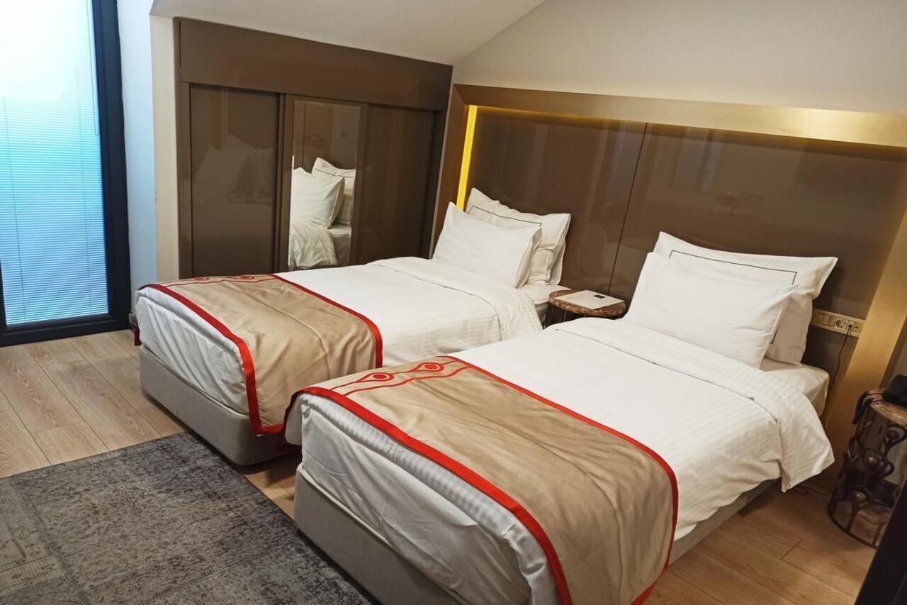 Peyk Oldcity Hotel 3*