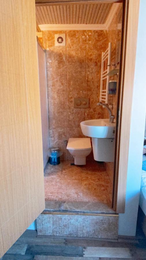 Hotel Redamancy 2*