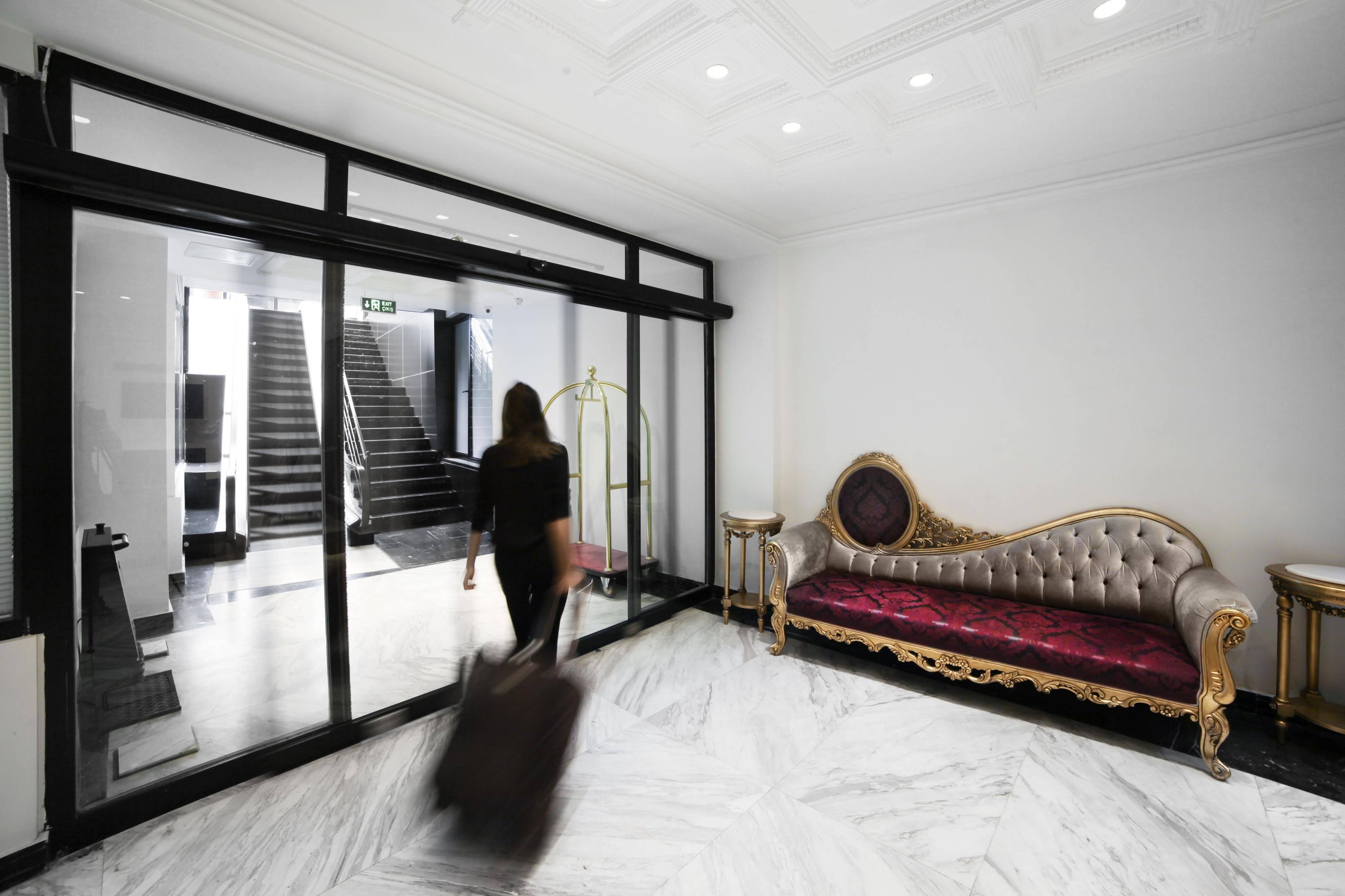 White Monarch Hotel Istanbul