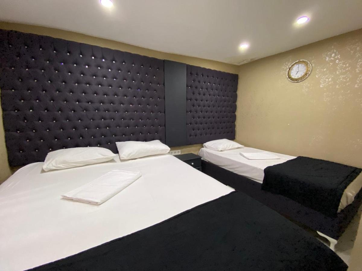 Hotel Orange Airport 3*