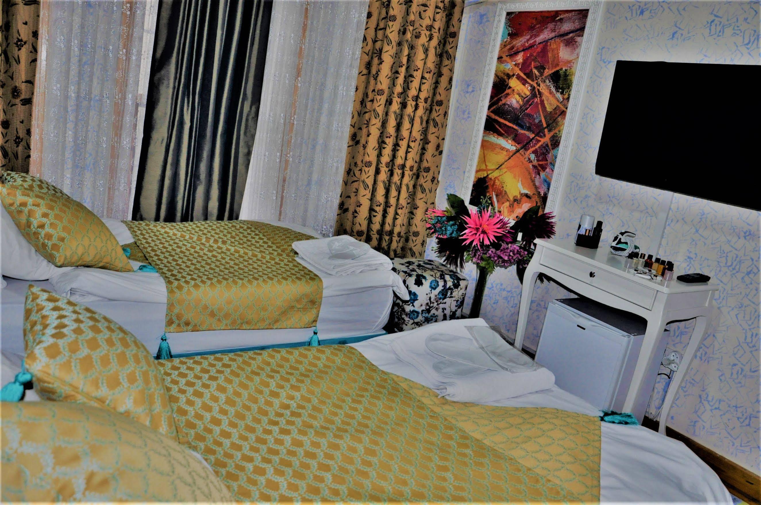Otel The Trip Old