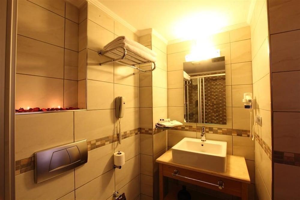 Venera Old Otel 4*