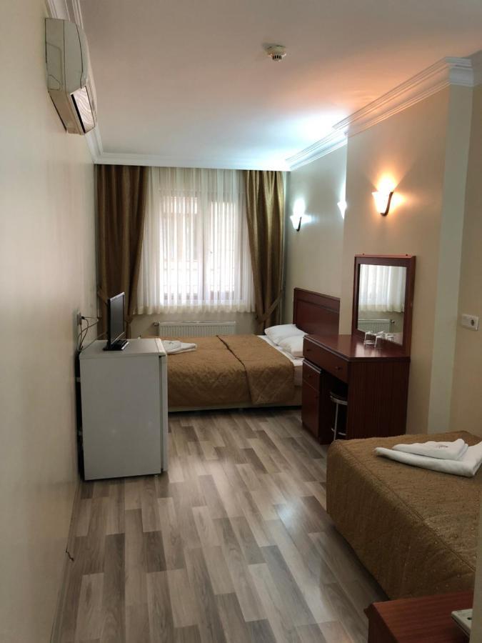Emos Hotel