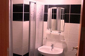 Avcilar Inci Hotel Istanbul