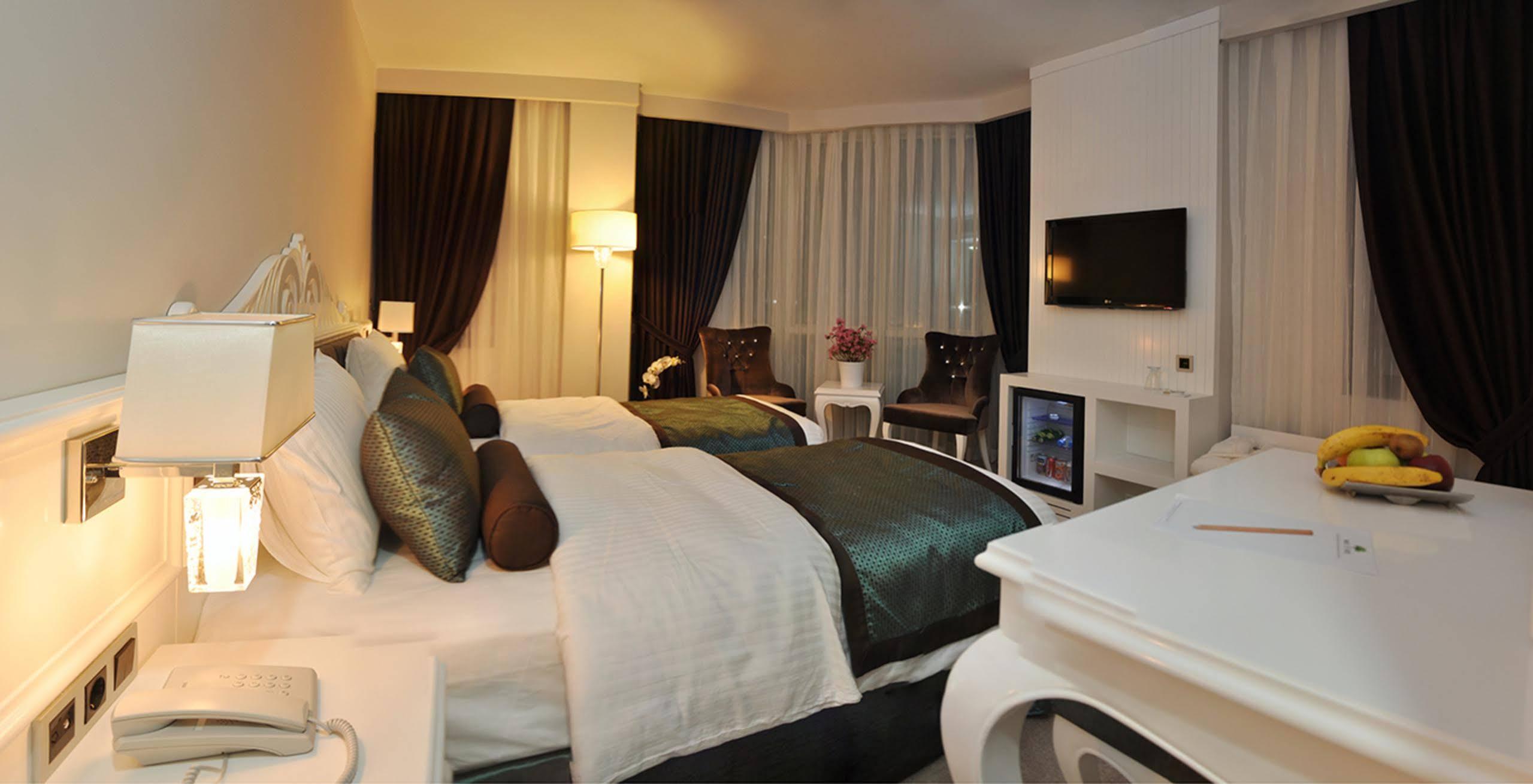 Hotel Taksim Line