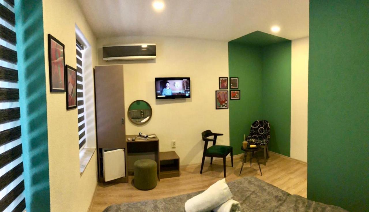 Aparthotel Teodori Suites *