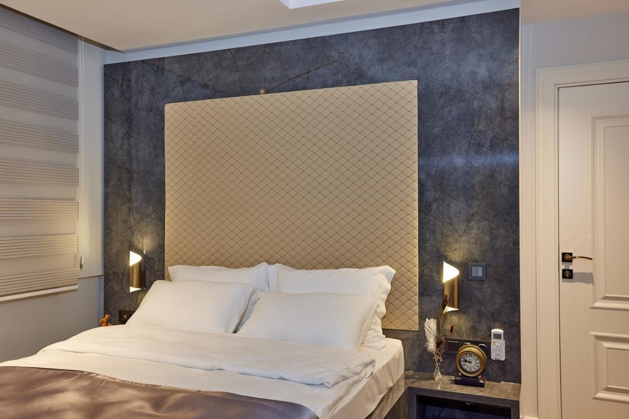 Otel The Bold