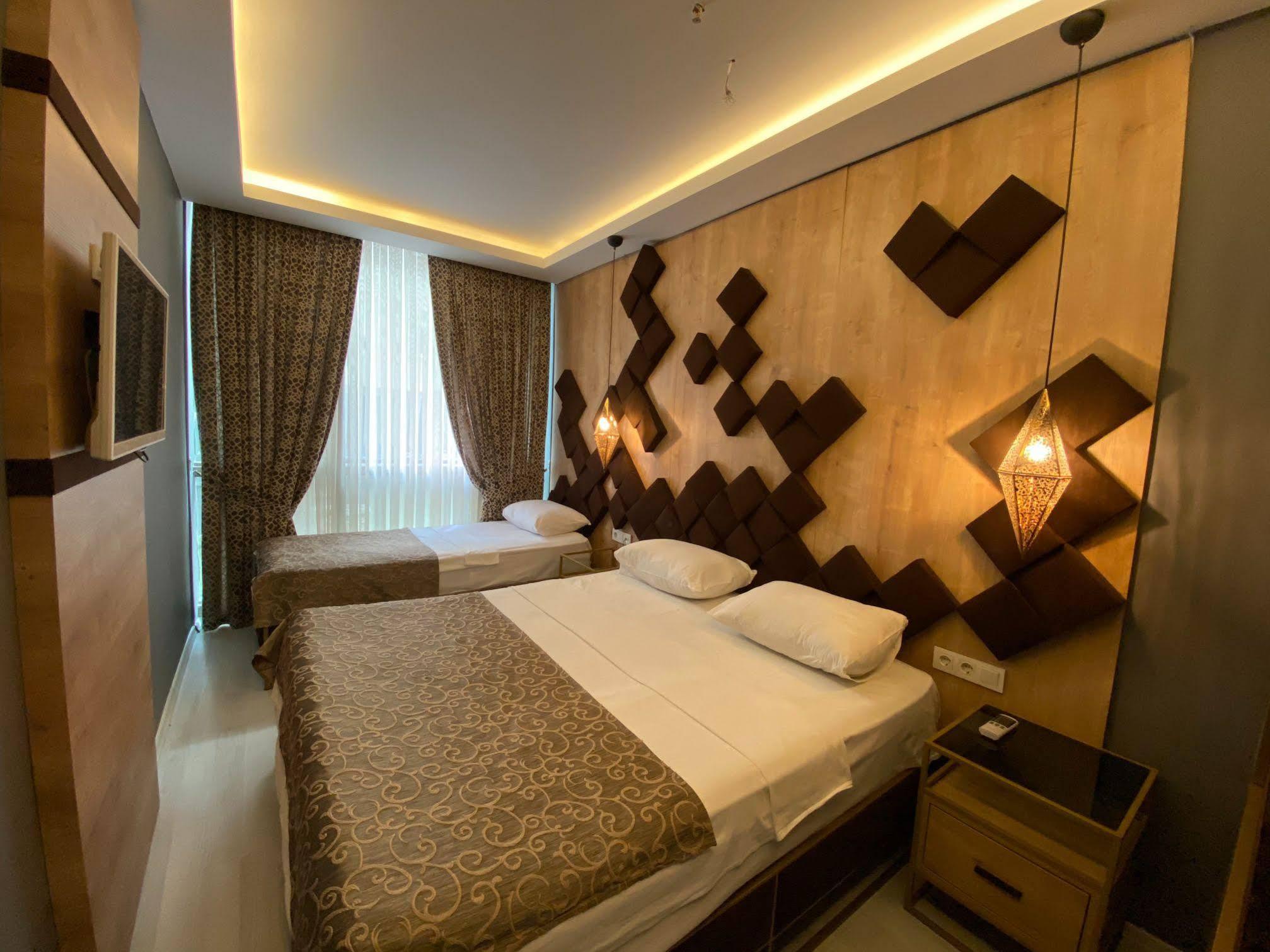 Fly And Airport Hotel 3*