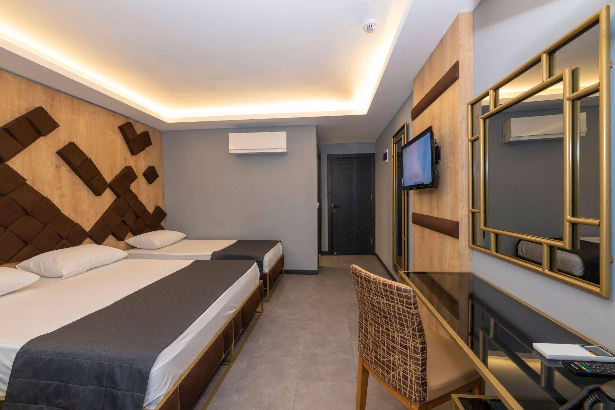Hotel Fly And Airport