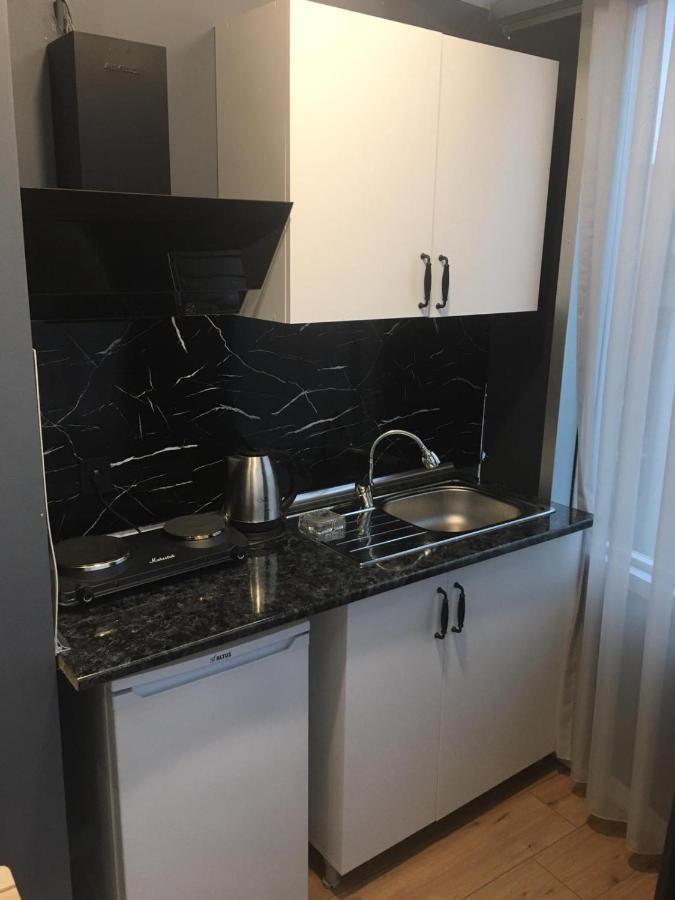 Aparthotel Hola Suites *