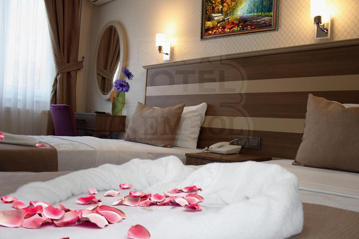 Sembol 3* Istambul