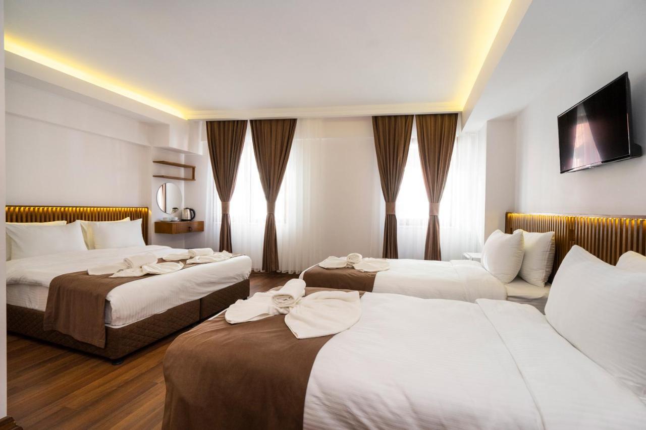 Hotel Castillo Rojo 3*
