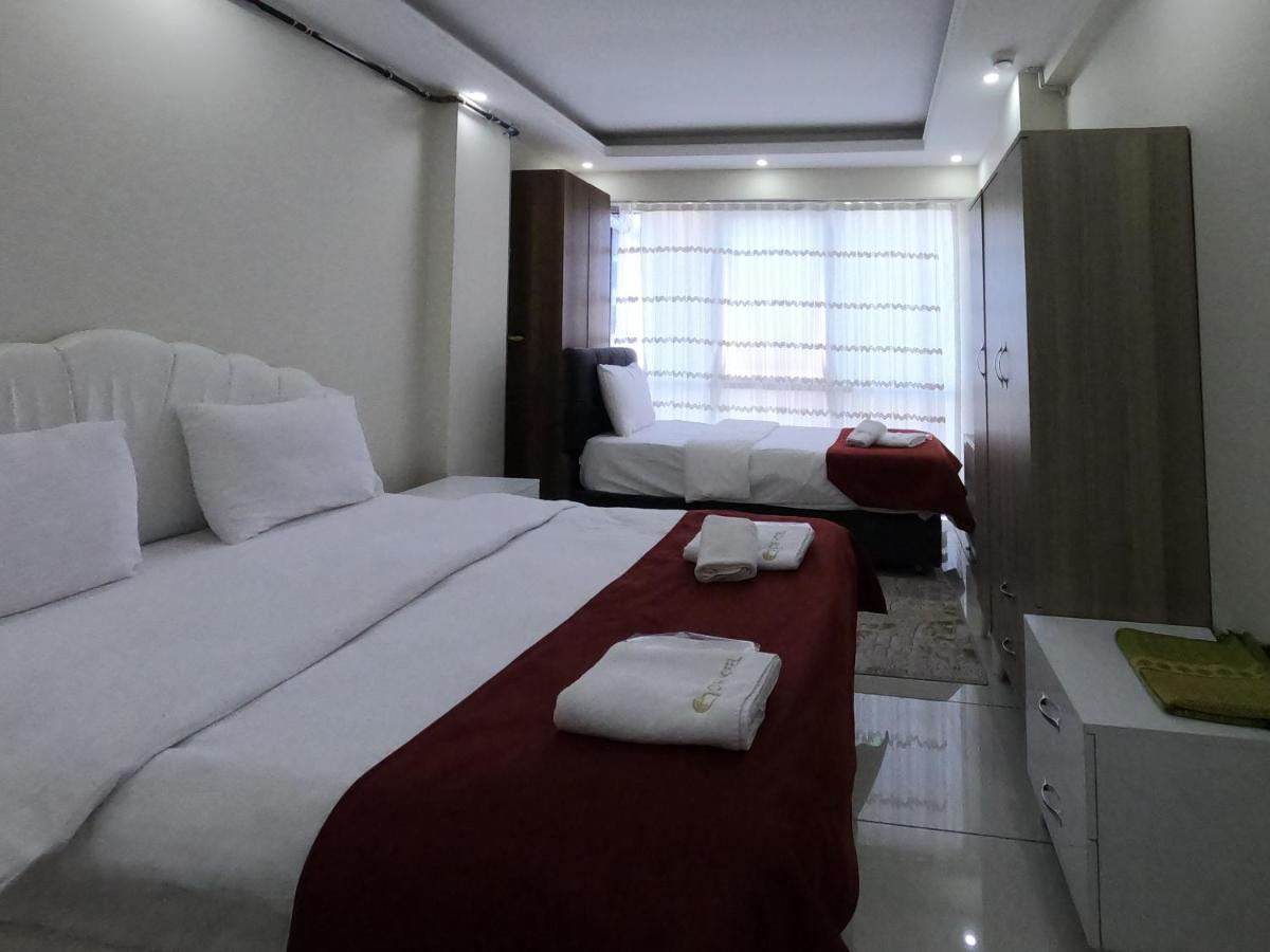 Apartment Cnr Airport