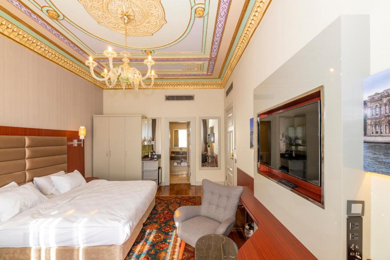Blue Gilroy Hotel 3*