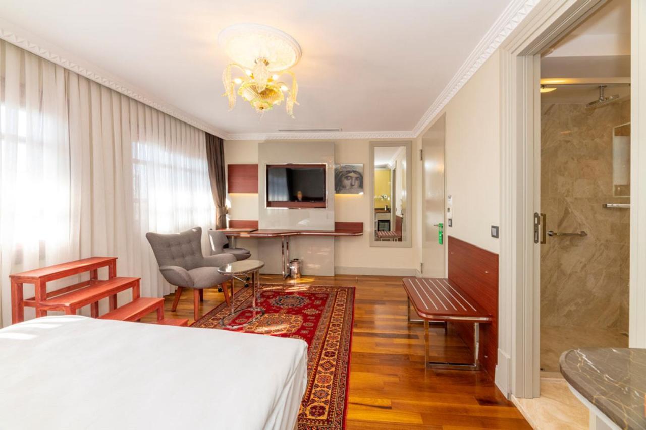 Hotel Blue Gilroy