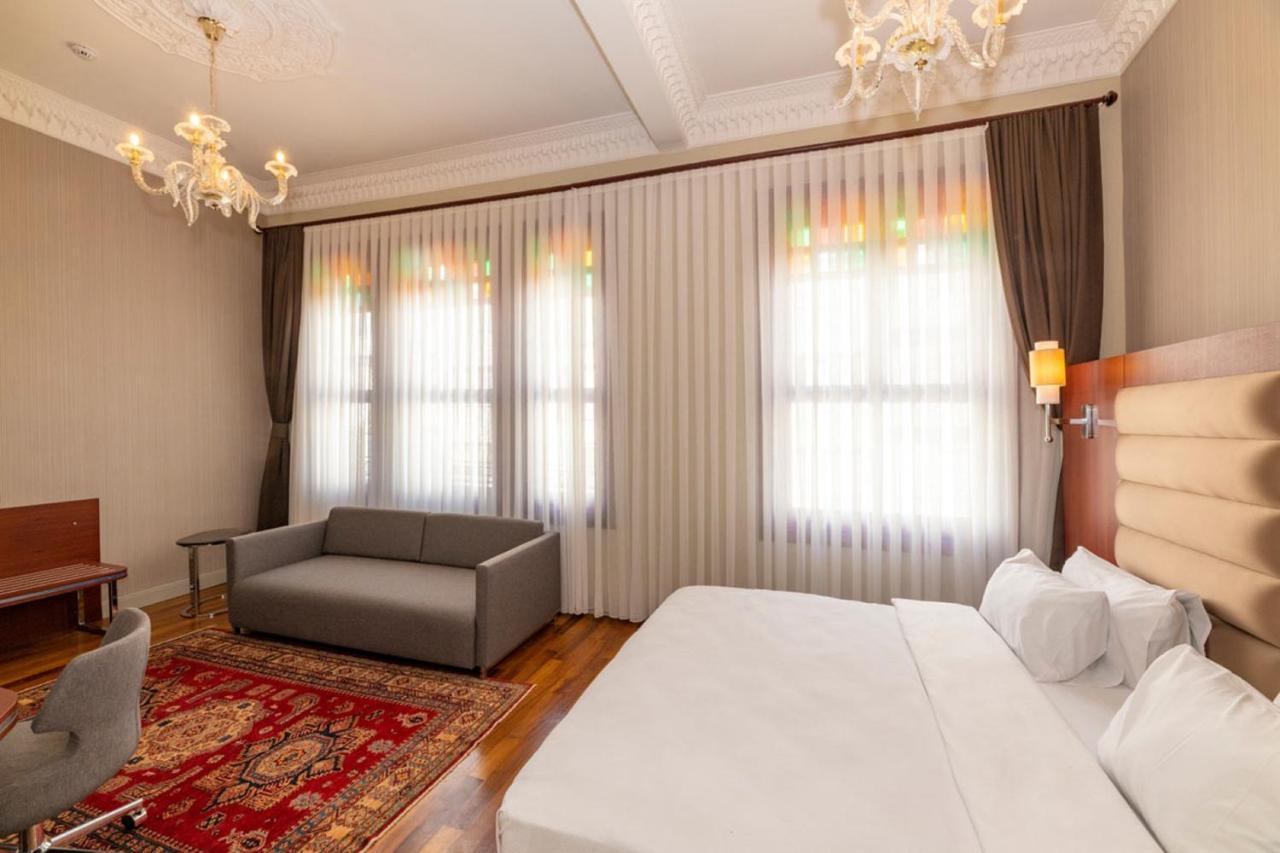 Hotel Blue Gilroy 3*