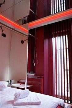 Hotel Element