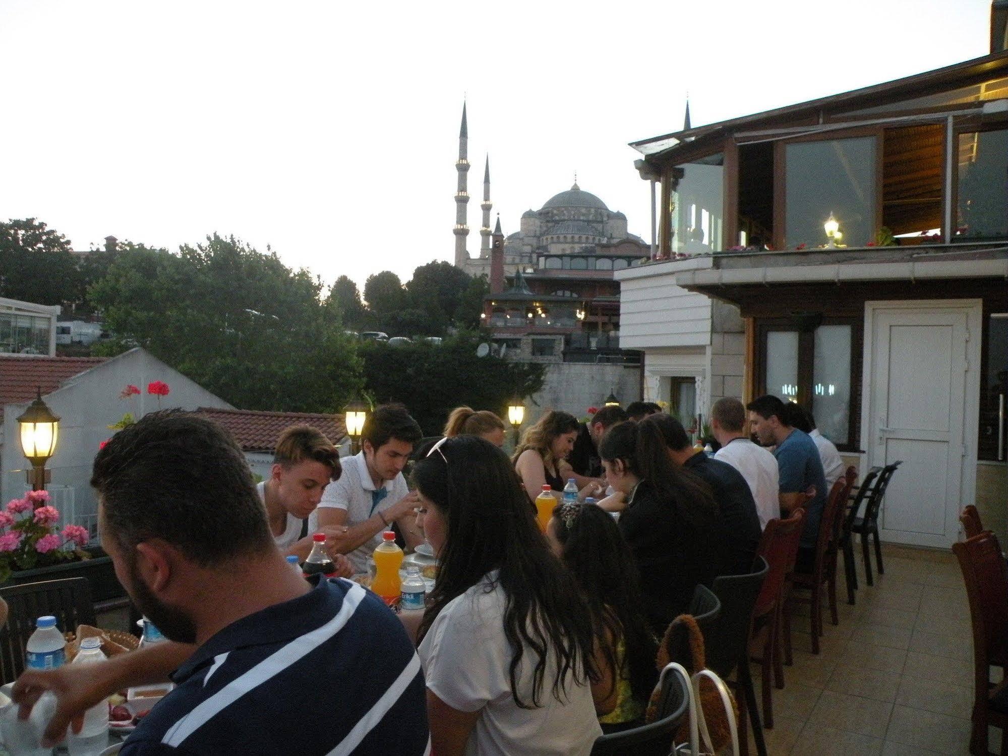 Agora Boutique & Bistro 3*