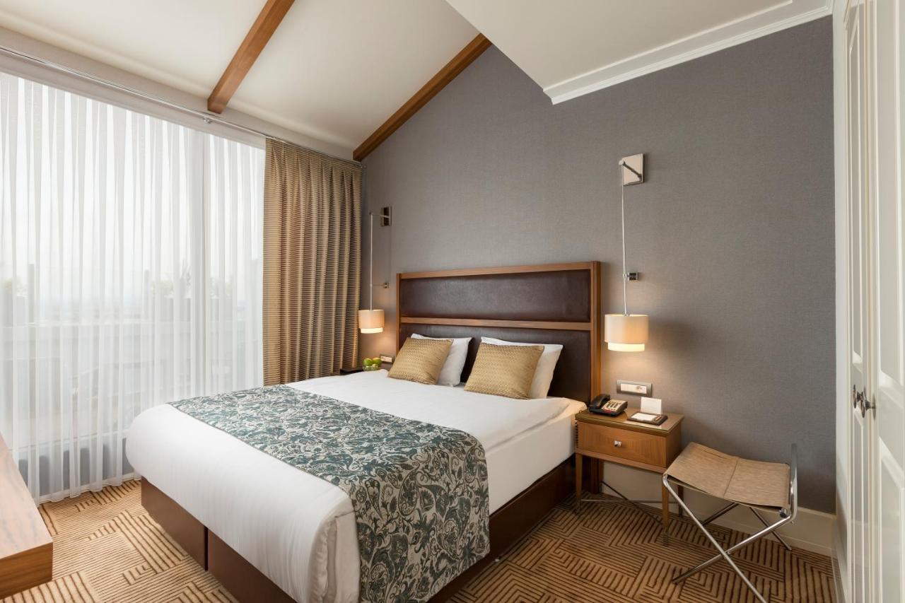 Titanic Taksim 4* Istanbul