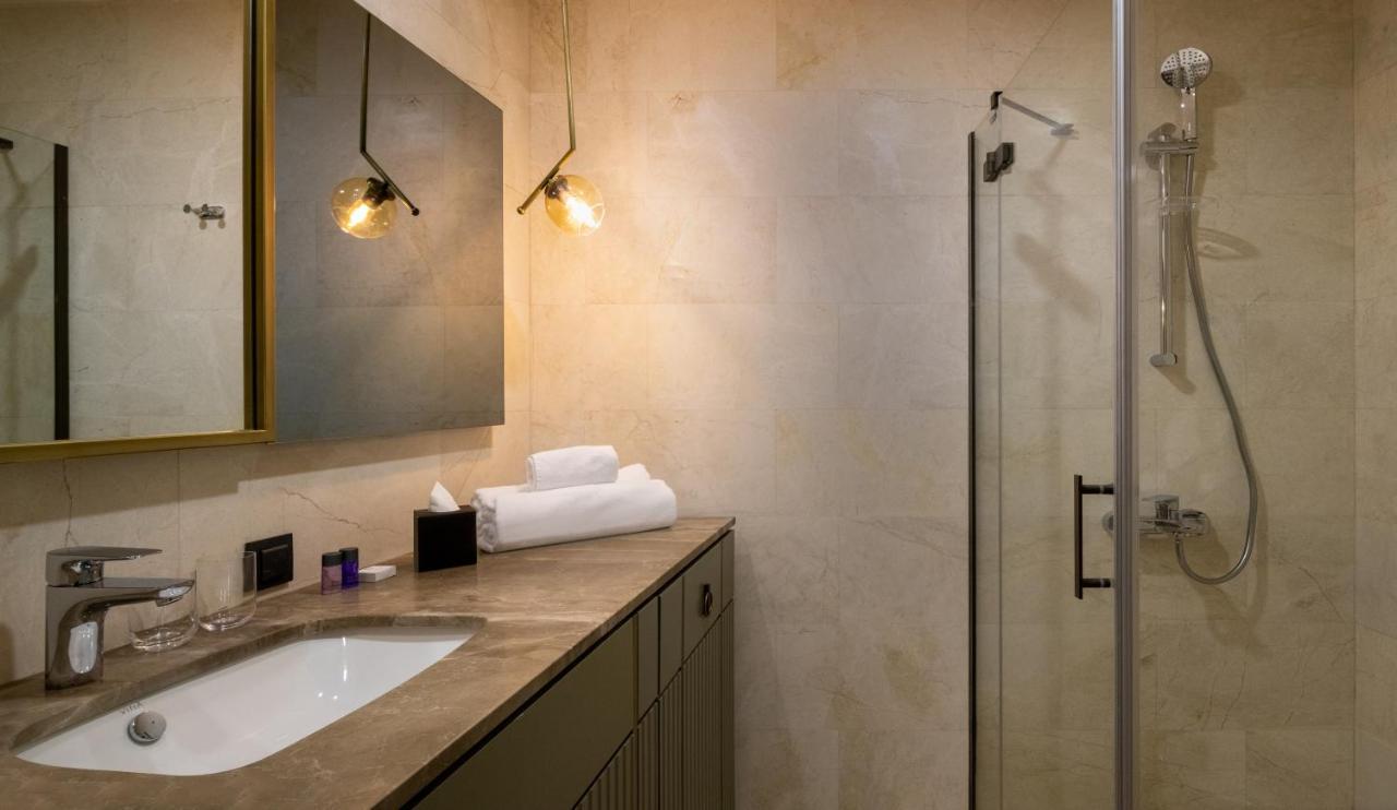 Apartment G Tower Furnished *