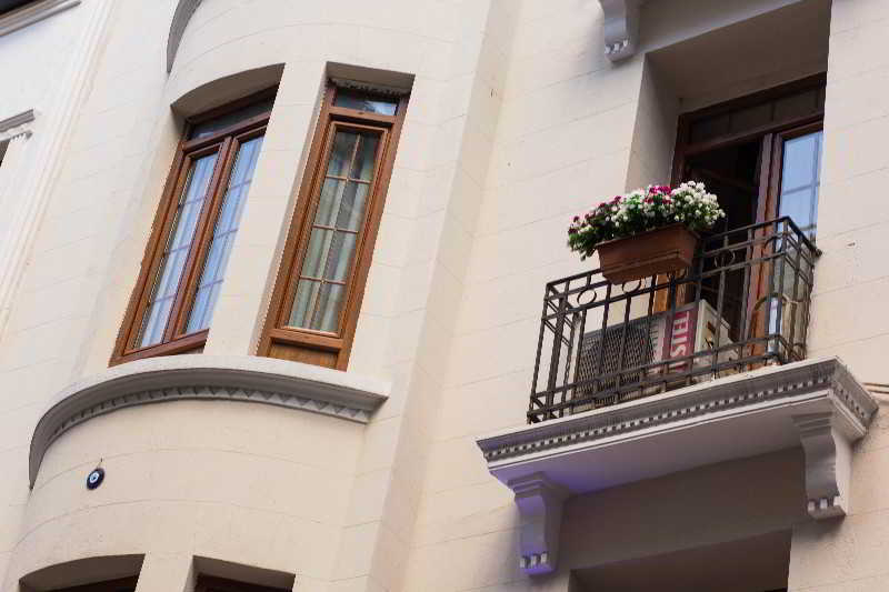 Grand Palmiye Hotel