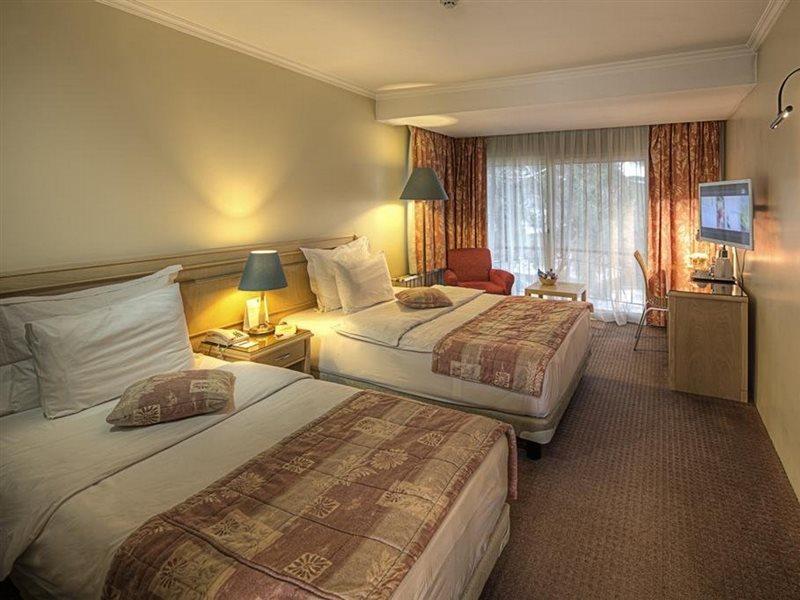 Park 156 Hotel