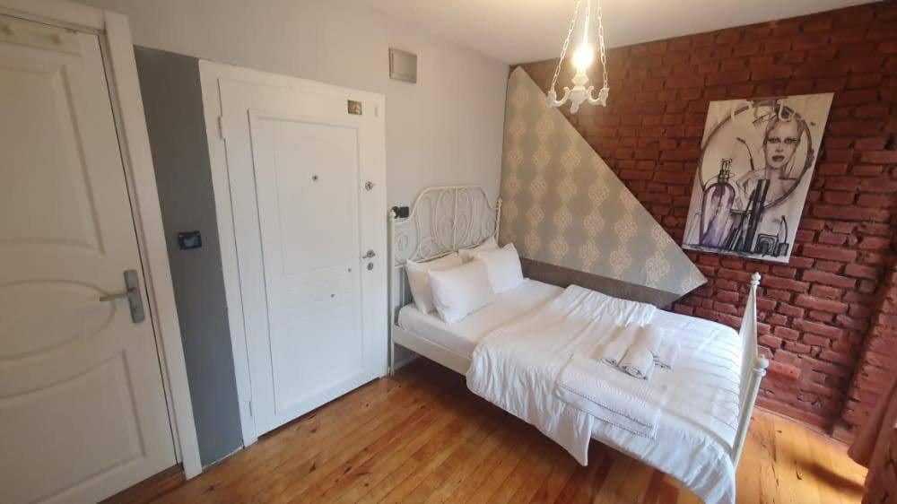 Apartment Stone Taksim *