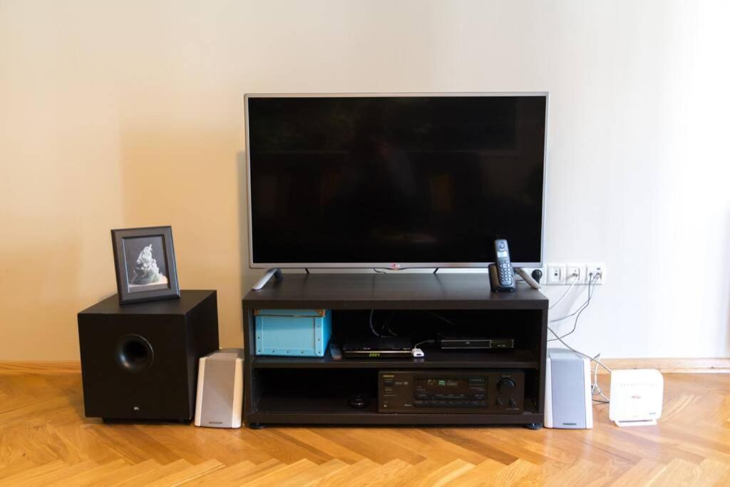 Brand New Flat Close To Everywhere İstanbul