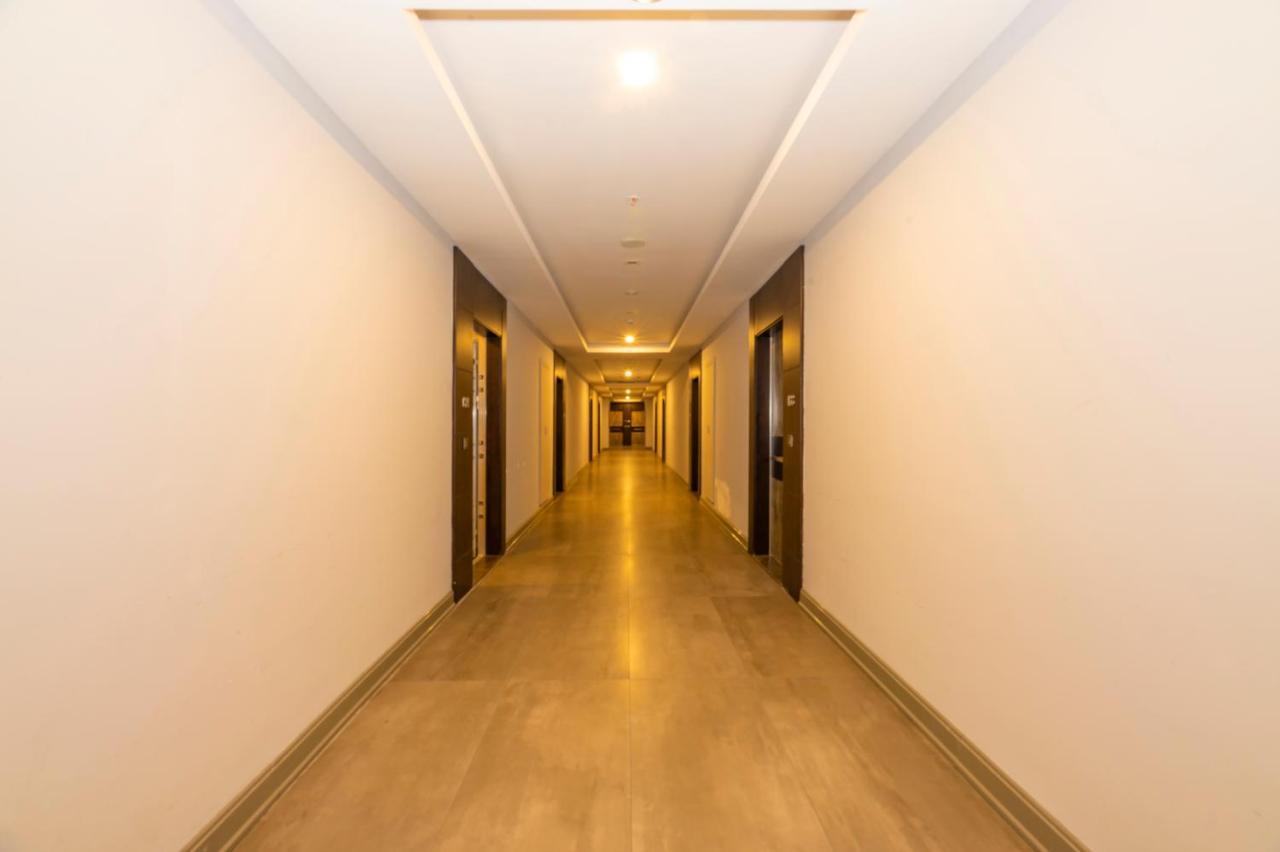 Aparthotel Agora