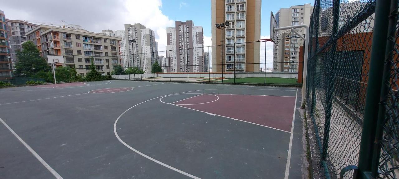 Apartment Beylikduzu Huzurlu Aile Yasam Sitesi Ful Donanimli Ev *
