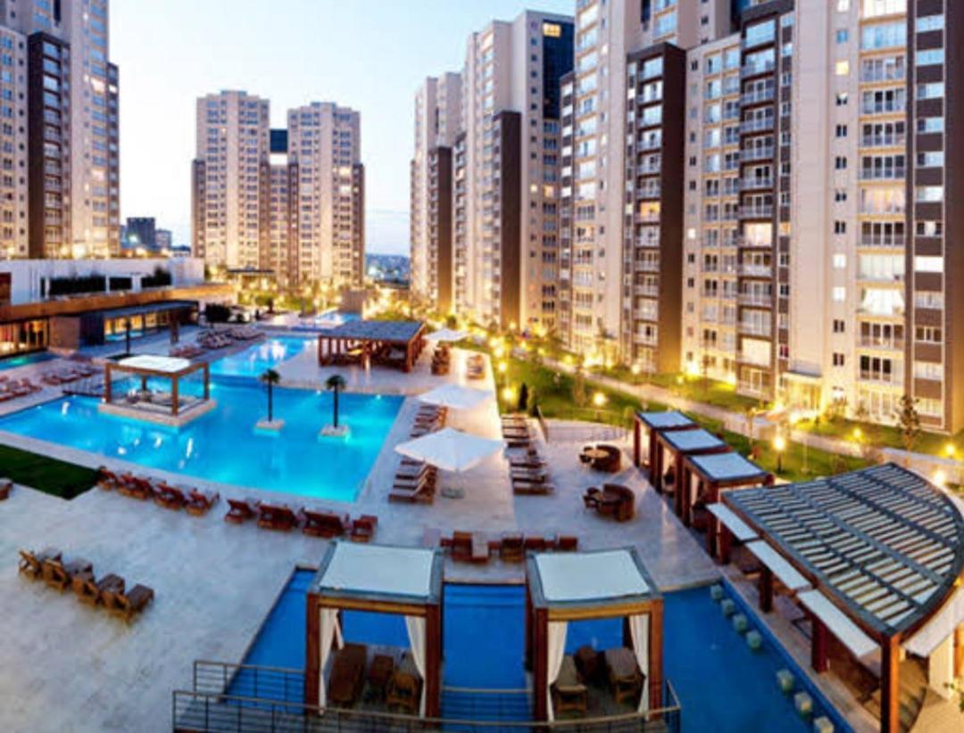 Beylikduzu Huzurlu Aile Yasam Sitesi Ful Donanimli Ev *