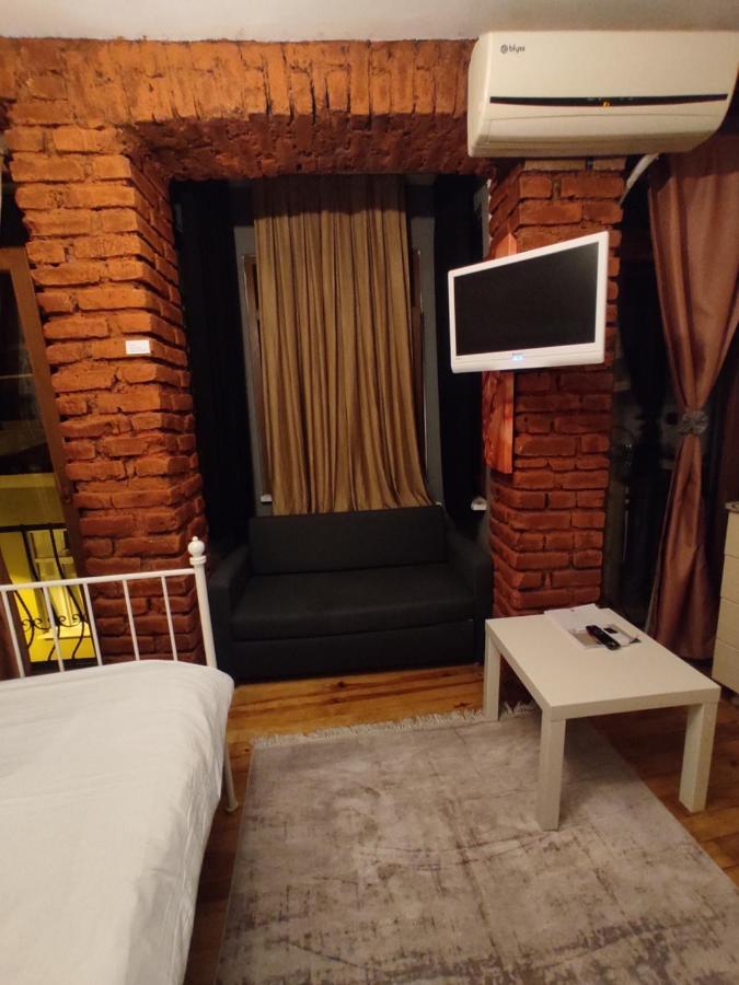 Stone Taksim Apartment