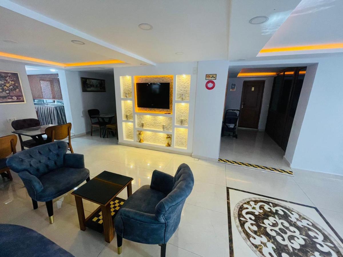 Otel New House