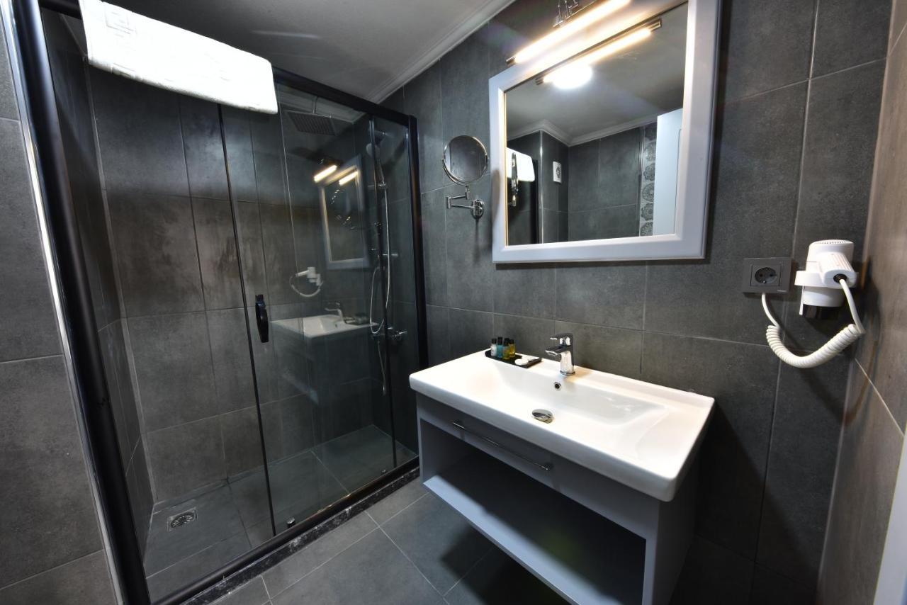 Almina Hotel