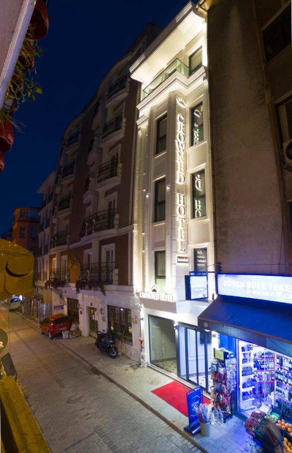 Crowned Otel