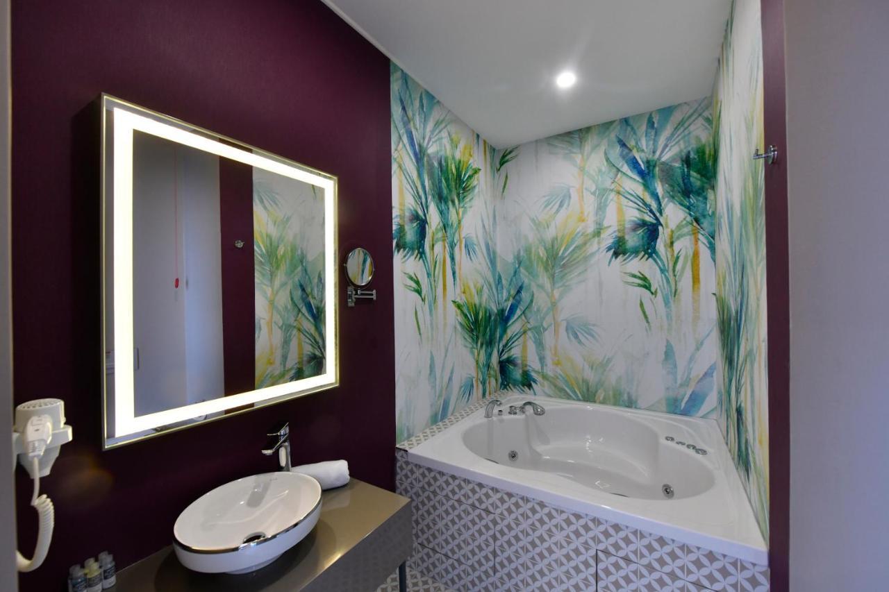 Otel Ghan