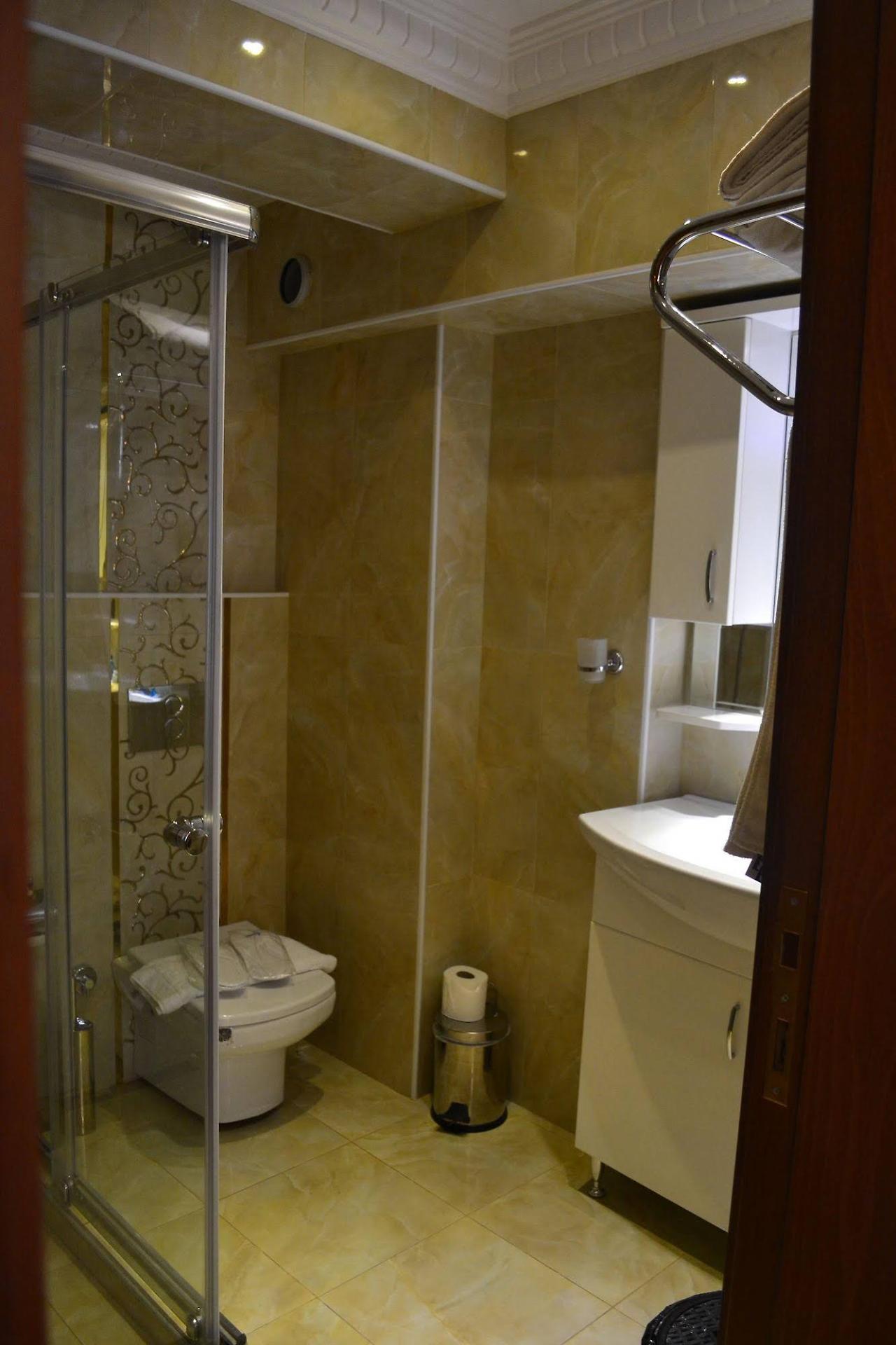 Blue Aparthotel 3*