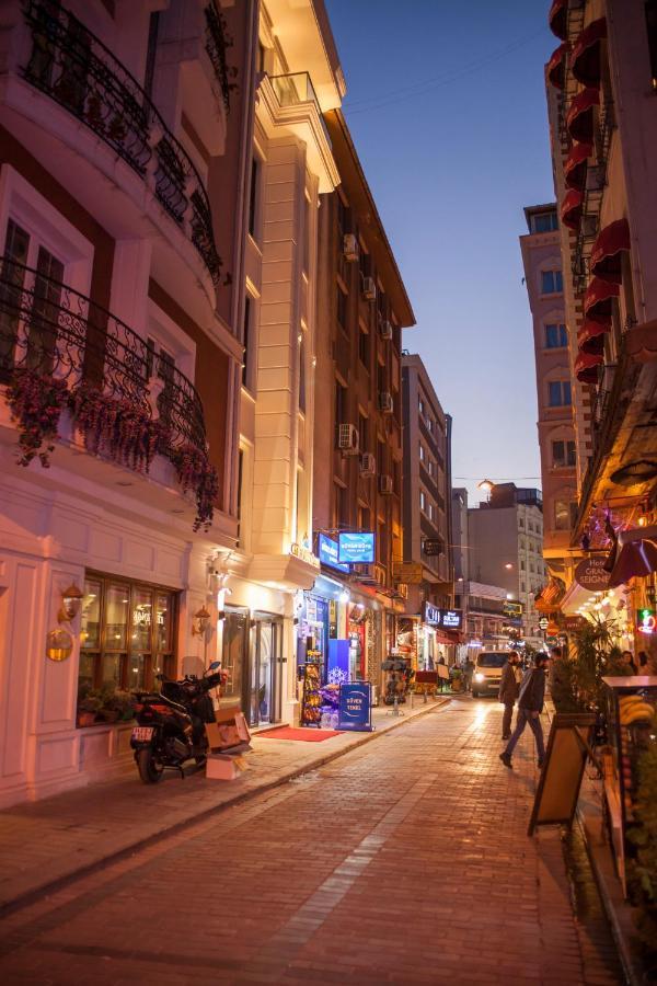 Otel Crowned İstanbul