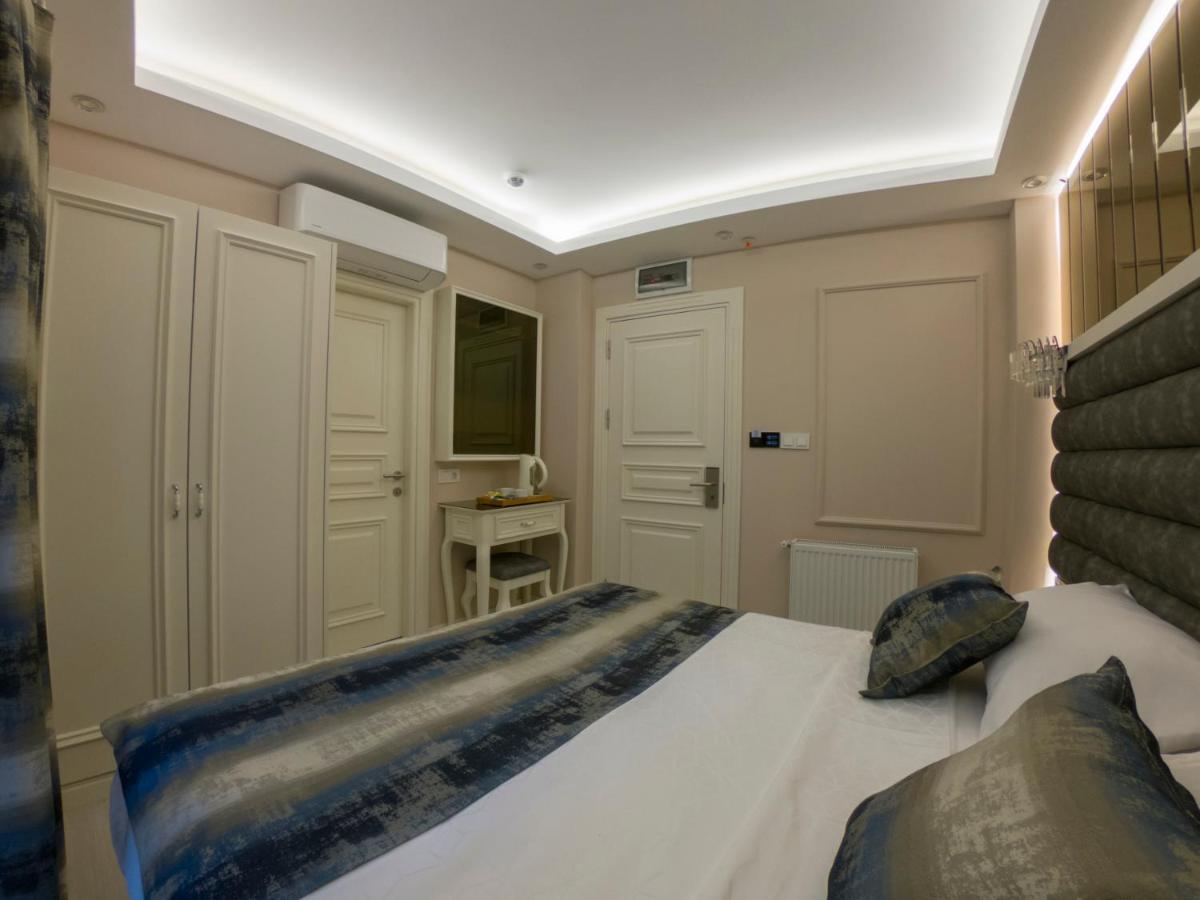 Otel Crowned 3*