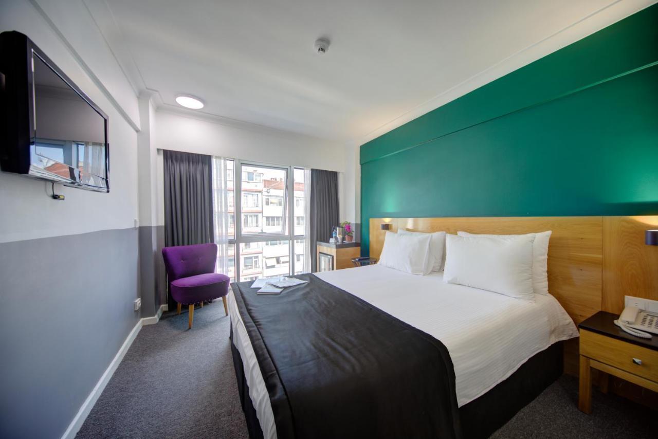 Hotel Box