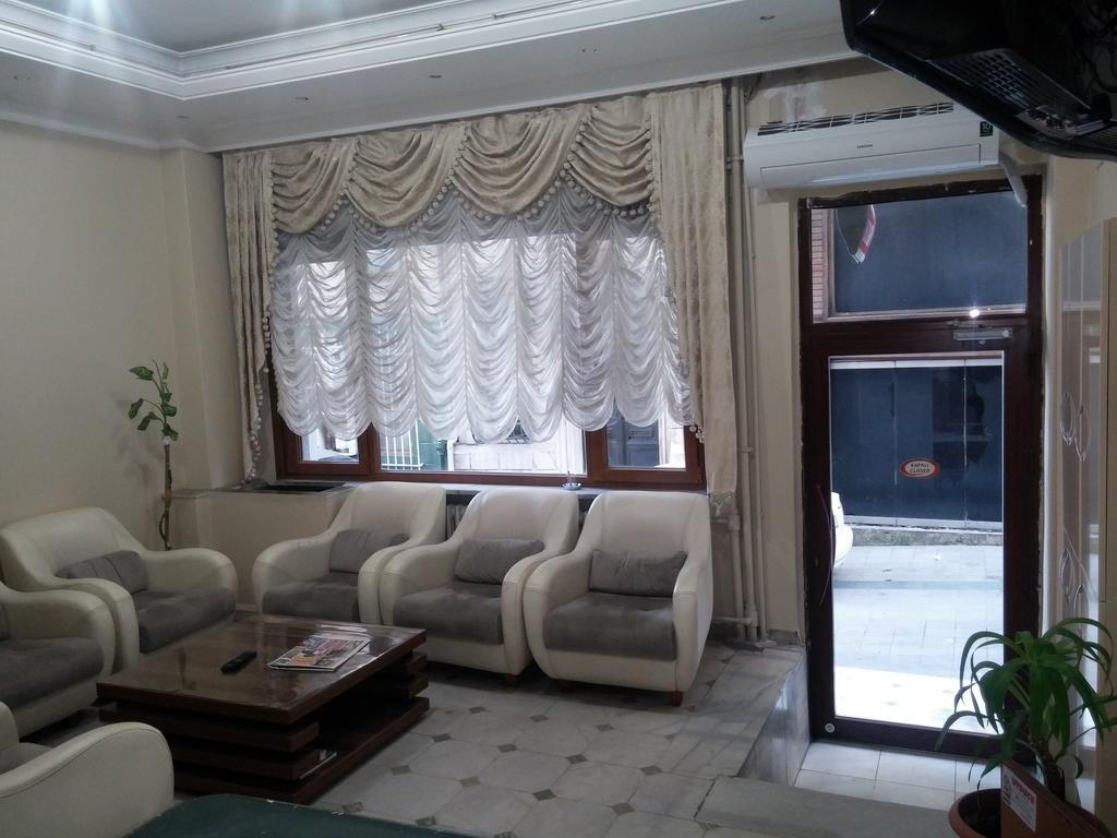 Star Otel 2*