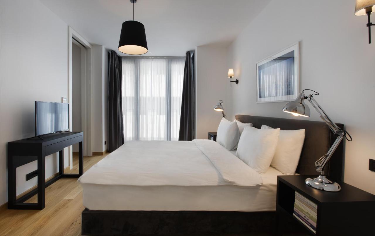 X Flats Taksim Apartment *