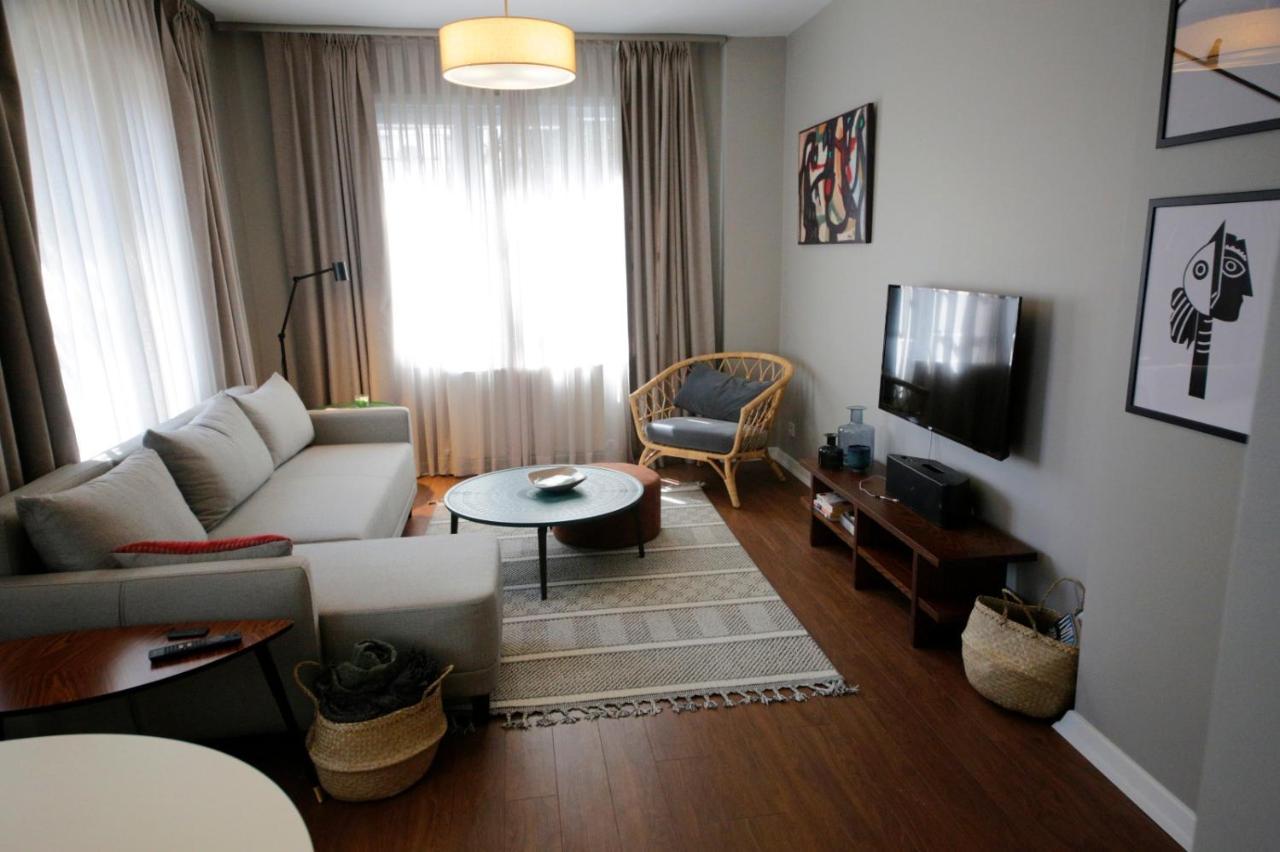 Superior Refurbished Flat In The Heart Of