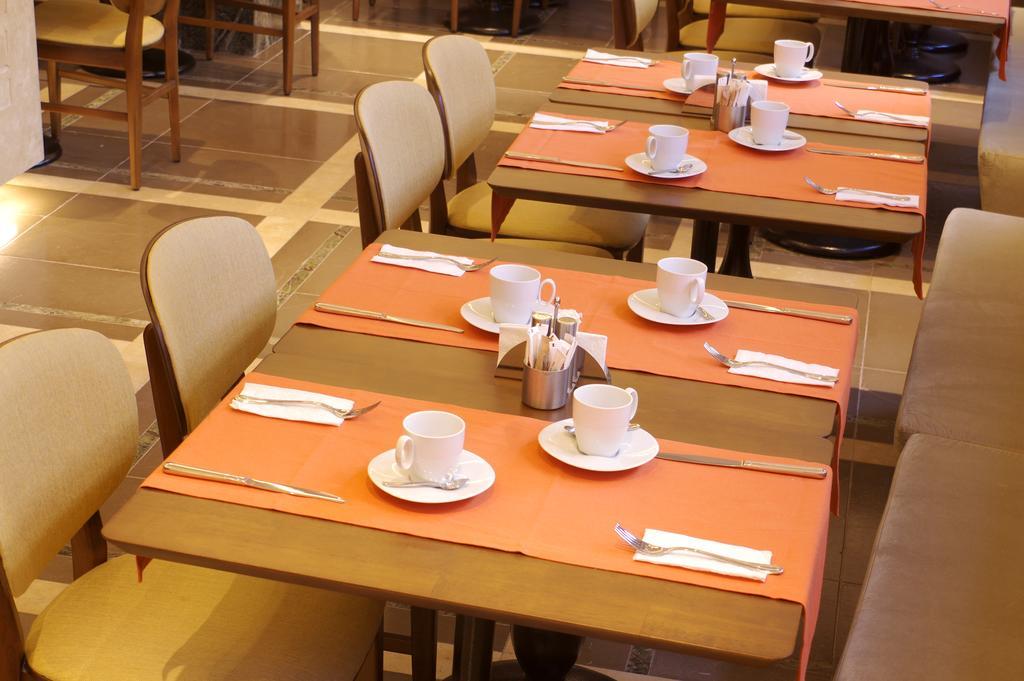 Hotel Peyk Oldcity 3*